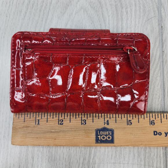Liz Claiborne Red Trifold Wallet 6x3 Polyvinyl Clutch Billfold Read Flaws Vtg ? - Picture 10 of 12